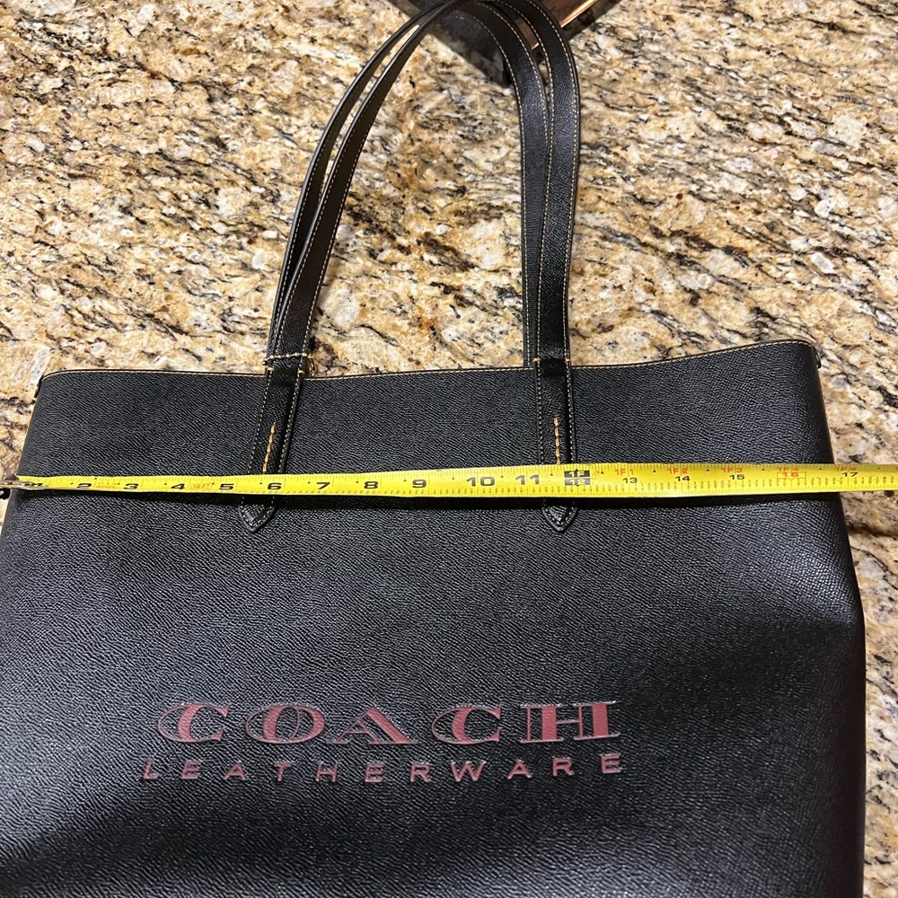 Coach Leatherwear Tote. Barely used! - Picture 5 of 5